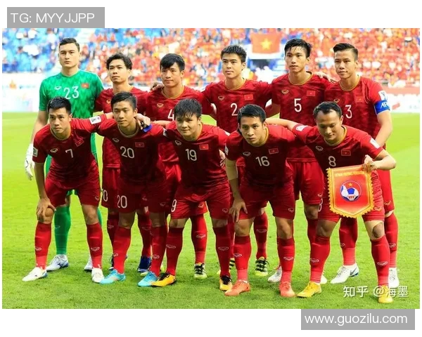 小型足球国家如何通过归化策略提升国家队竞争力与国际形象 小型足球国家如何通过归化策略提升国家队竞争力与国际形象