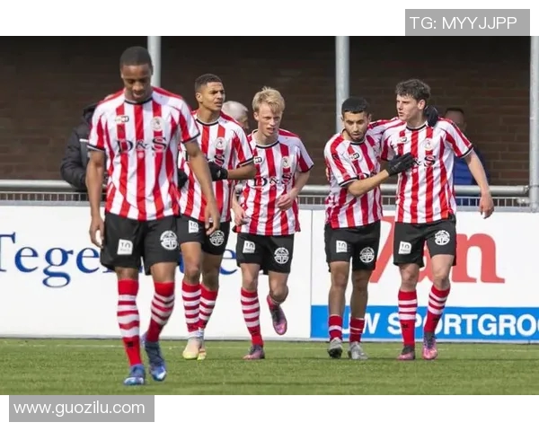 2023赛季荷甲赛事精彩回顾与球队表现分析