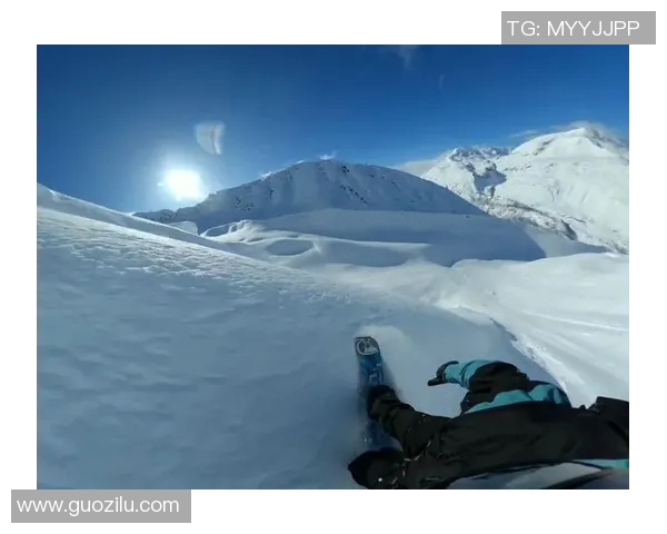 自由式滑雪空中技巧预赛精彩纷呈选手们展现极限挑战与优雅动作的完美结合