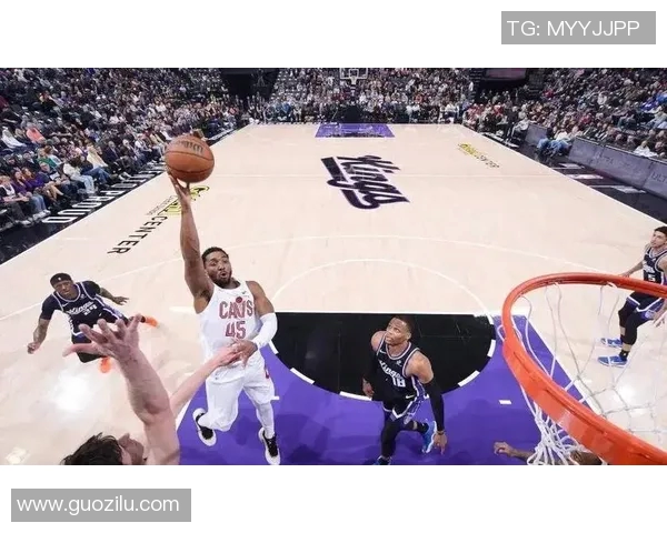 爵士再度力克掘金，米切尔28分带领球队获胜